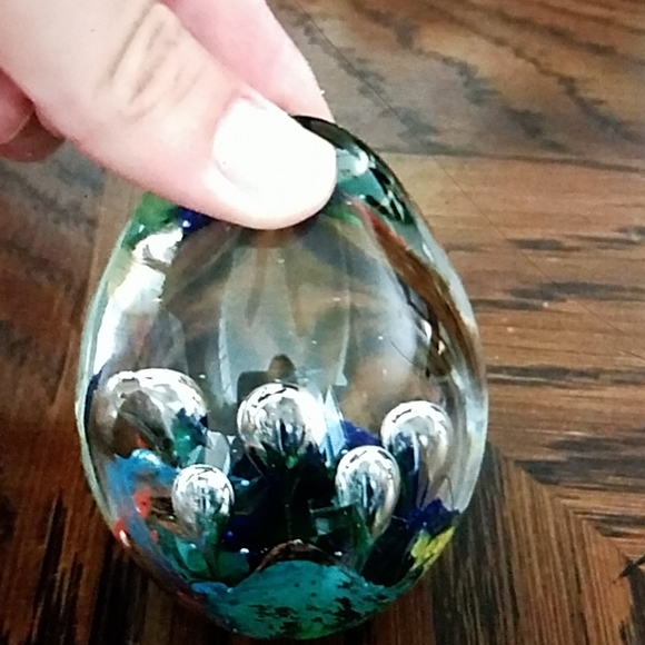 Paperweight - Picture 4 of 4